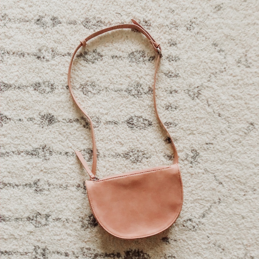 Universal Thread Mauve Belt Bag